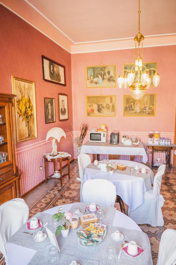 Bed and Breakfast Casa Tonina Carloforte  Zewnętrze zdjęcie